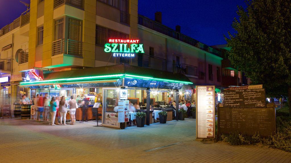 Szilfa Etterem Mariann Apartman Hajdúszoboszló Dış mekan fotoğraf